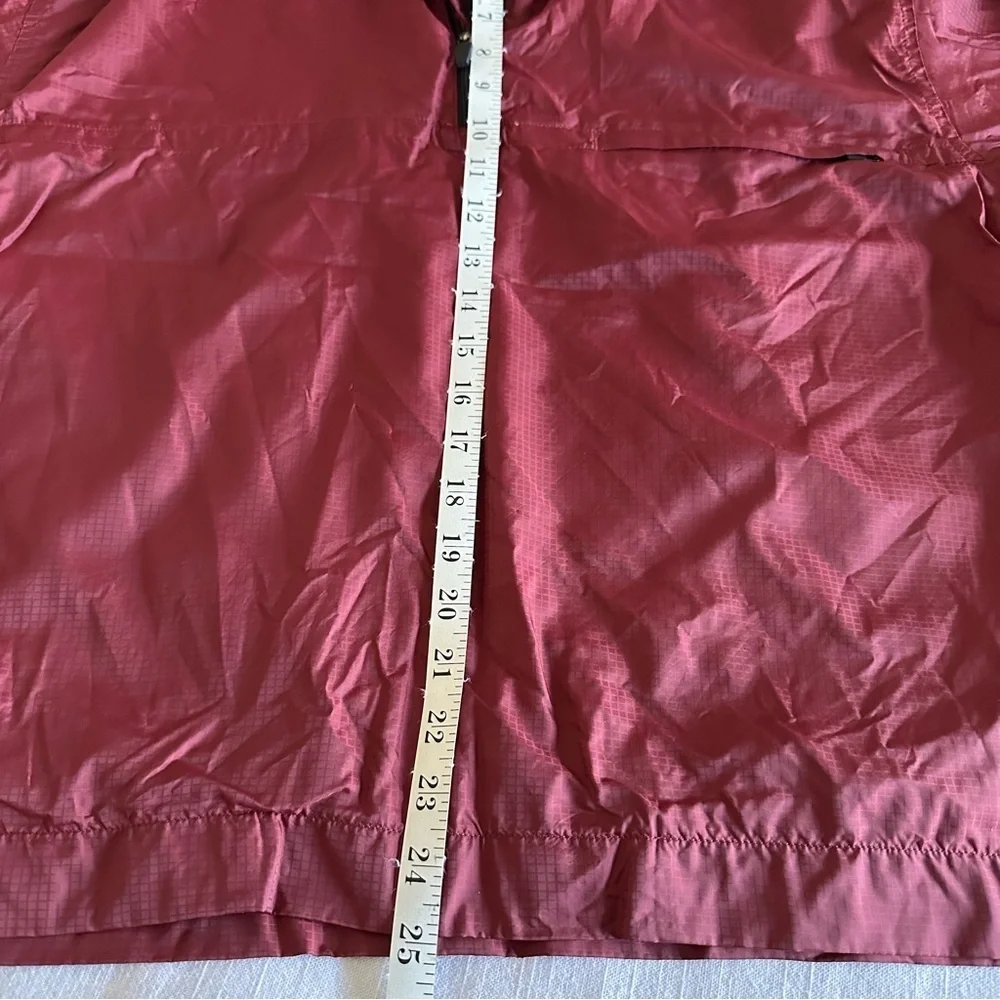 Clearwater Outfitters Mens M Ripstop Nylon Windbreaker Jacket Outdoors Hiking